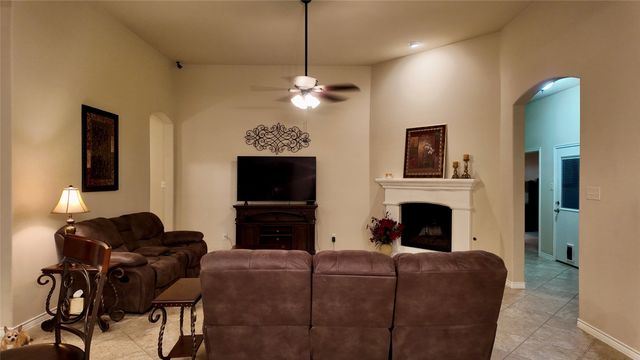 1296 Crescent Cove Drive, Rockwall, TX 75087