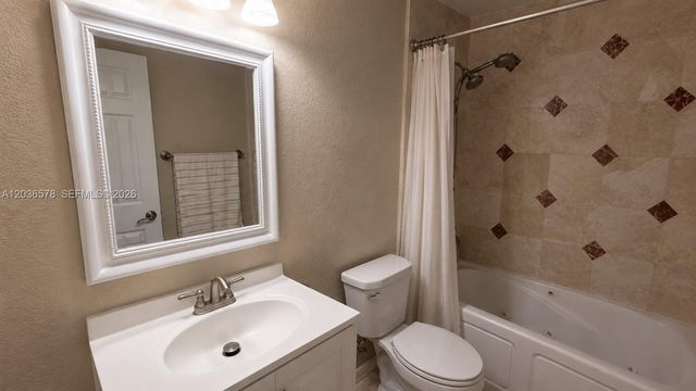 3327 Taft St, Hollywood, FL 33021