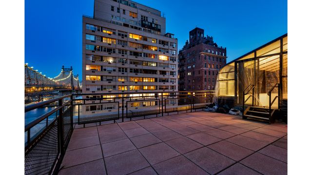 40 SUTTON Place PHM, New York City, NY 10022