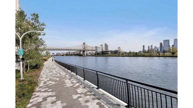 40 SUTTON Place PHM, New York City, NY 10022