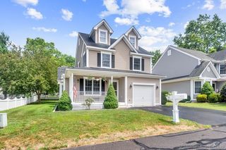51 Olde Village Circle 51, Wallingford, CT 06492