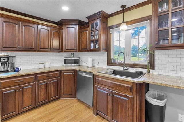 111 Elm Street, Lathrop, MO 64465