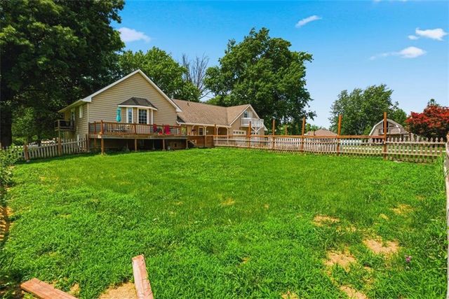 111 Elm Street, Lathrop, MO 64465