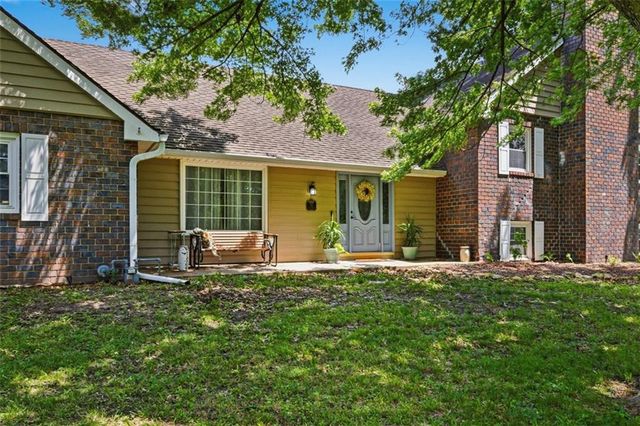 111 Elm Street, Lathrop, MO 64465