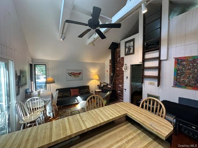 86 Gerard Walk, Cherry Grove, NY 11782