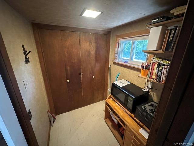 86 Gerard Walk, Cherry Grove, NY 11782