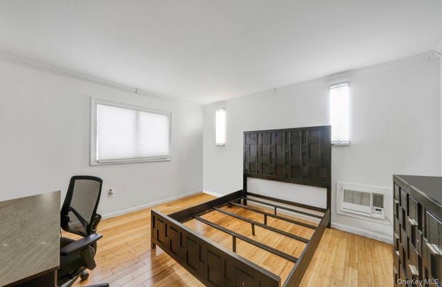 160 Stahley Street, Brentwood, NY 11717