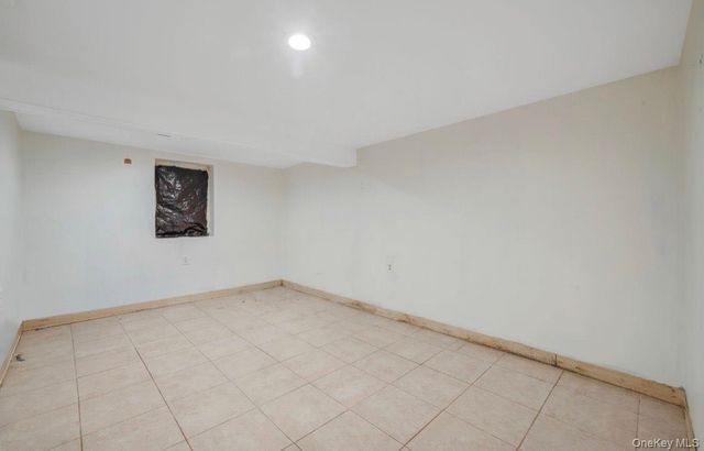 160 Stahley Street, Brentwood, NY 11717