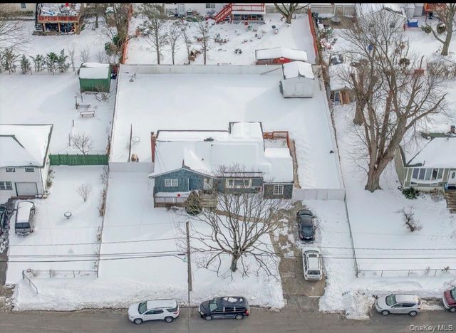 160 Stahley Street, Brentwood, NY 11717