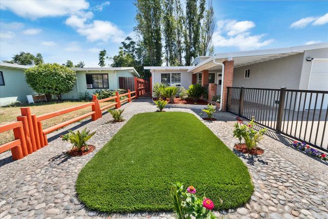 28315 Rochelle Ave, Hayward, CA 94544