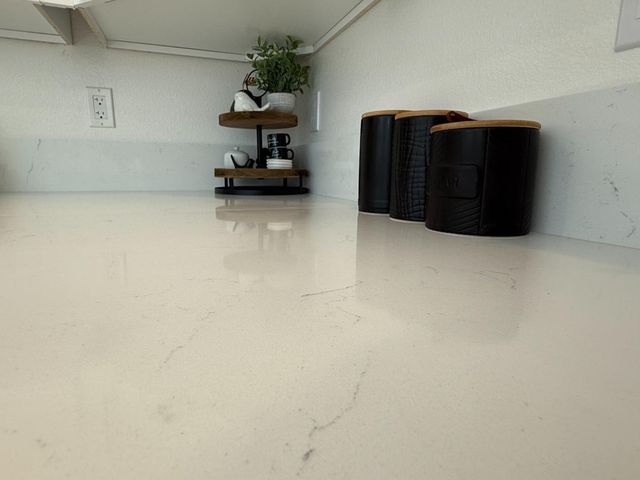 571 Jason Dr, Turlock, CA 95380