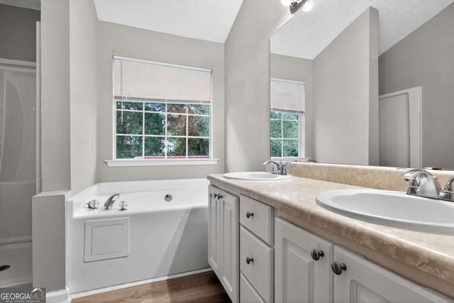 5470 Twin Lakes Drive, Atlanta, GA 30349