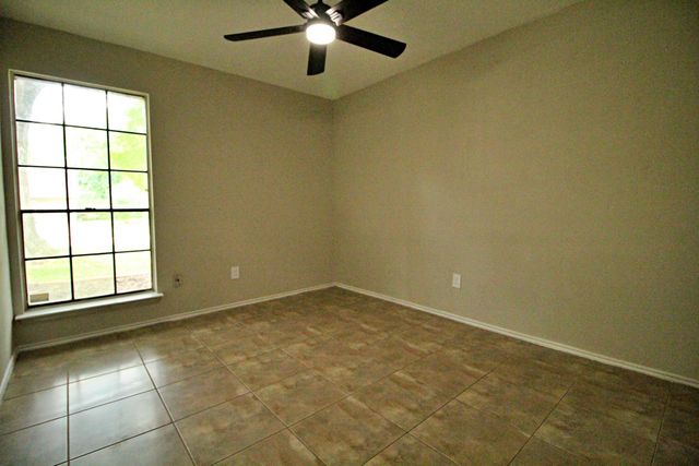 822 Mayweather Lane, Richmond, TX 77406