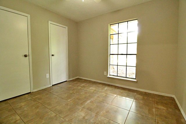 822 Mayweather Lane, Richmond, TX 77406