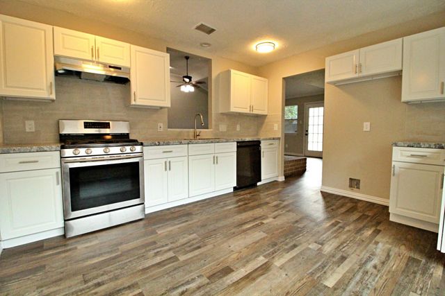 822 Mayweather Lane, Richmond, TX 77406