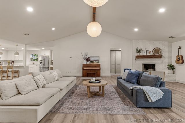 33256 E 164th Street S, Coweta, OK 74429