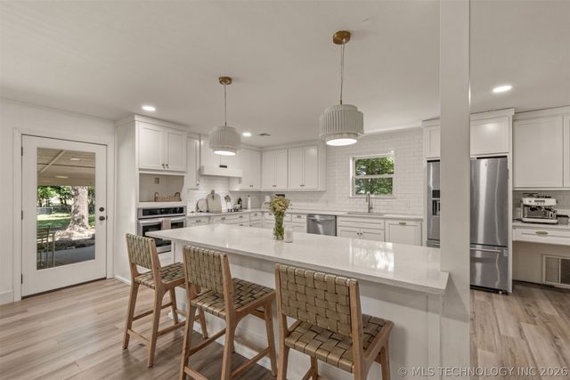 33256 E 164th Street S, Coweta, OK 74429