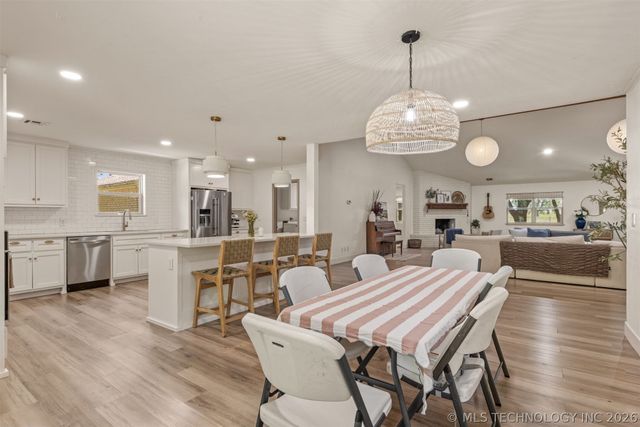 33256 E 164th Street S, Coweta, OK 74429