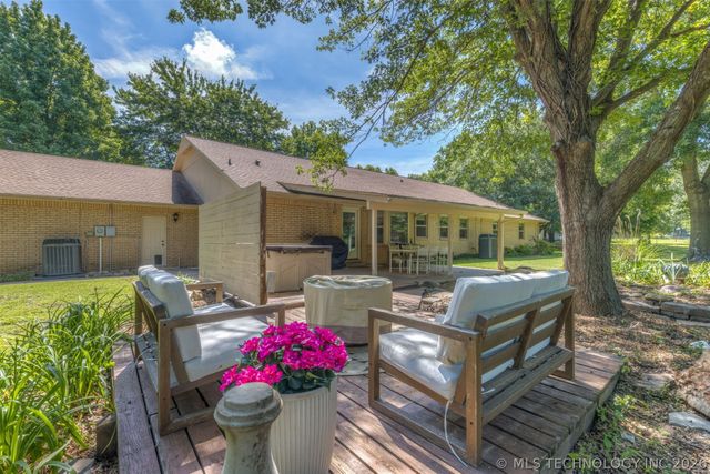 33256 E 164th Street S, Coweta, OK 74429