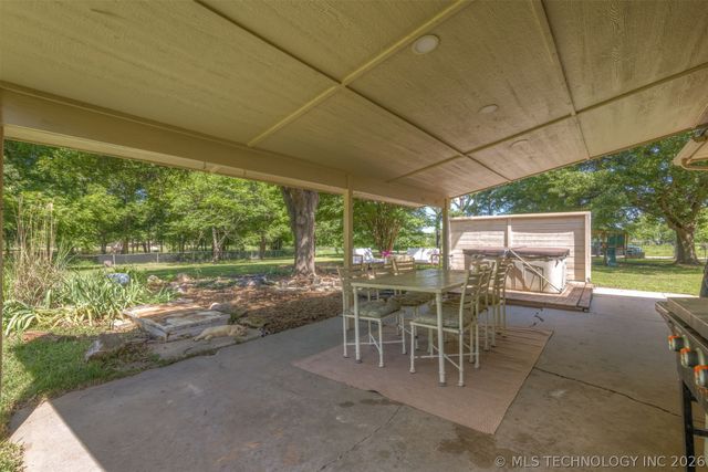 33256 E 164th Street S, Coweta, OK 74429