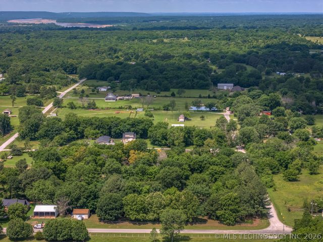 33256 E 164th Street S, Coweta, OK 74429