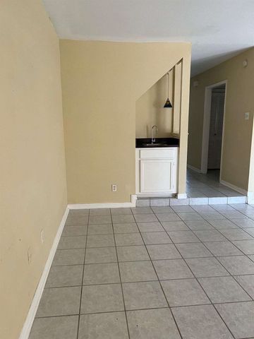 11217 Briar Forest Drive, Houston, TX 77042