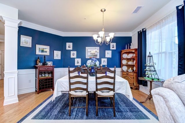 4 Francis Dr 312, Andover, MA 01810