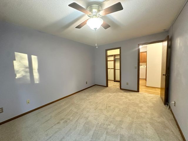 999 41st Avenue NE 212, Columbia Heights, MN 55421