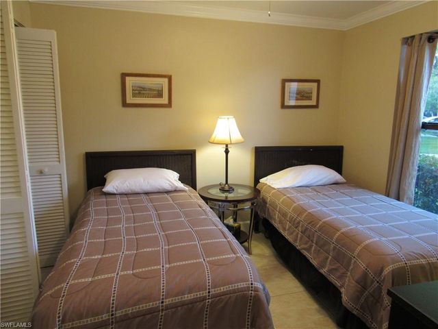 3323 Olympic DR 716, Naples, FL 34105