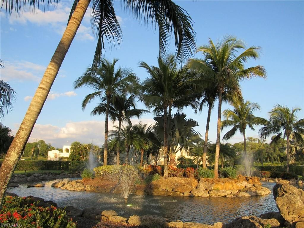 3323 Olympic DR 716, Naples, FL 34105