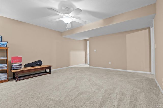 58561 Baugo Cove Drive, Elkhart, IN 46517