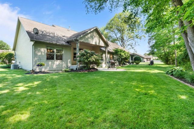 58561 Baugo Cove Drive, Elkhart, IN 46517
