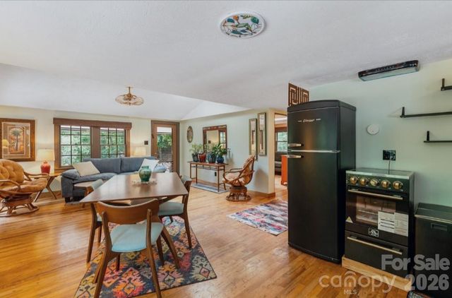 168 Avondale Road, Asheville, NC 28803