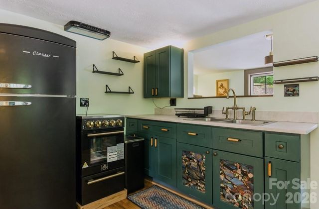 168 Avondale Road, Asheville, NC 28803