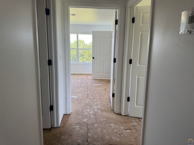 13450 S Topeka AVE, Carbondale, KS 66414