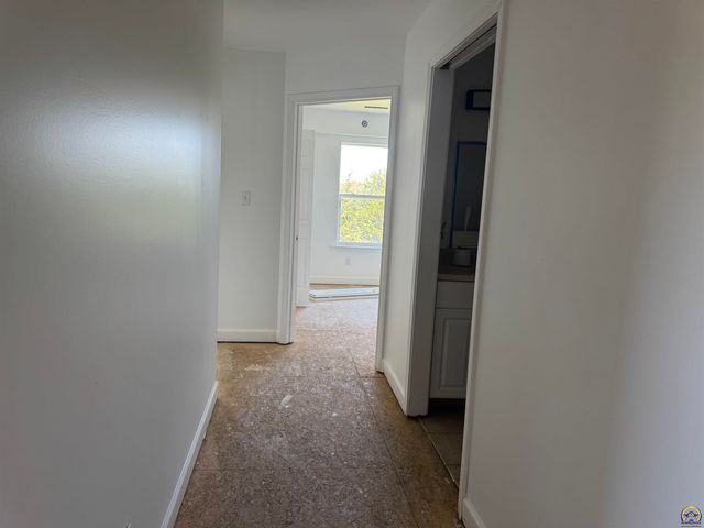 13450 S Topeka AVE, Carbondale, KS 66414