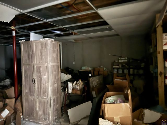 13450 S Topeka AVE, Carbondale, KS 66414