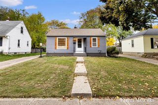 3241 Birchwood Avenue, Wyoming, MI 49548