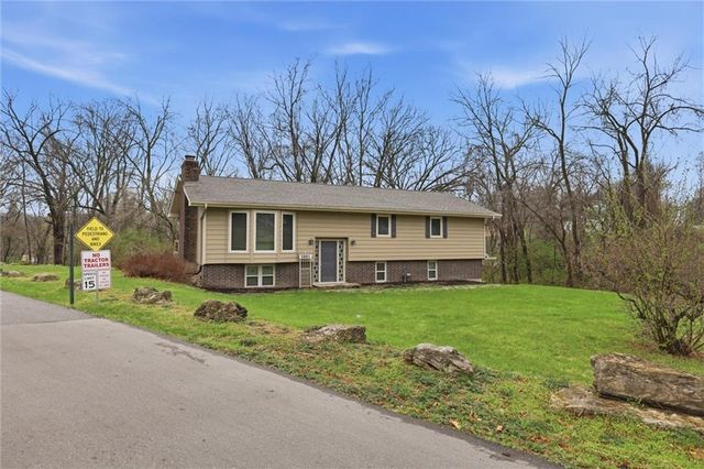 3601 56th Street, Kansas City, MO 64151