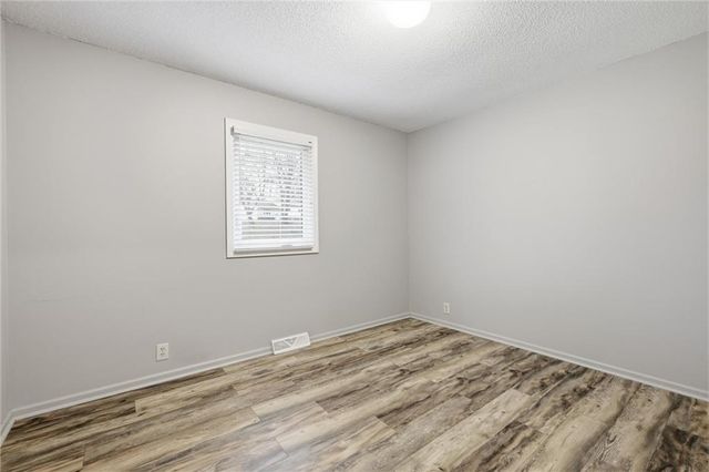 3601 56th Street, Kansas City, MO 64151