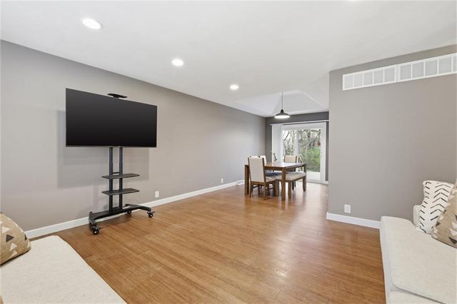 3601 56th Street, Kansas City, MO 64151