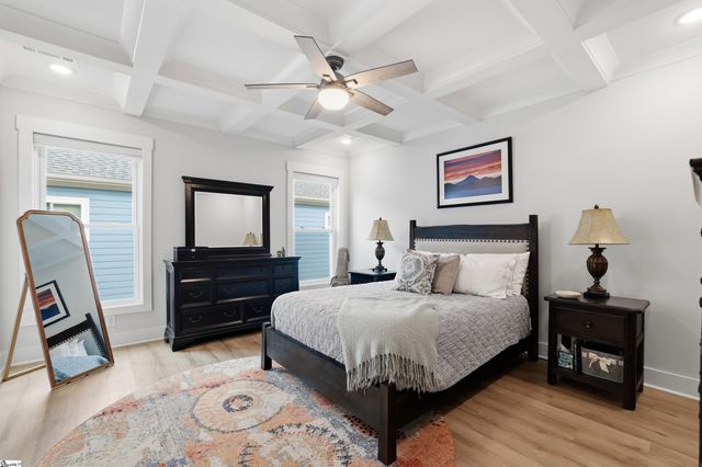 528 Coolwater Drive, Taylors, SC 29687