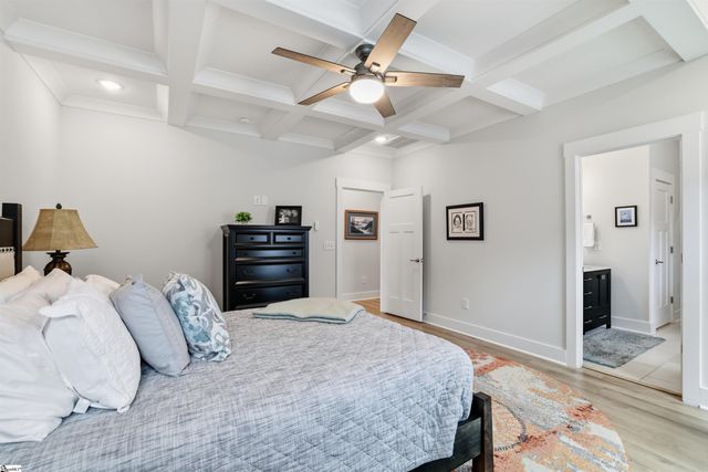 528 Coolwater Drive, Taylors, SC 29687