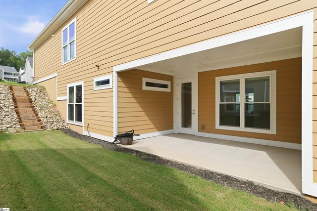 528 Coolwater Drive, Taylors, SC 29687