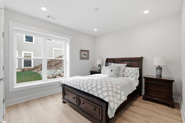 528 Coolwater Drive, Taylors, SC 29687