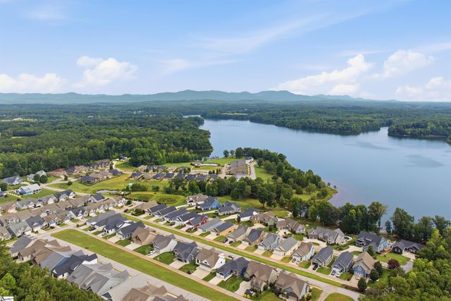 528 Coolwater Drive, Taylors, SC 29687
