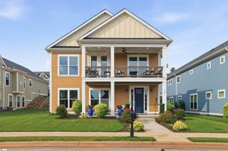528 Coolwater Drive, Taylors, SC 29687