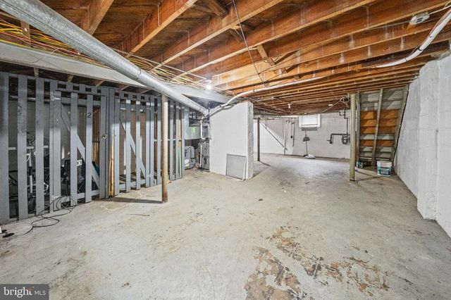 6125 MACBETH DR, Baltimore, MD 21239