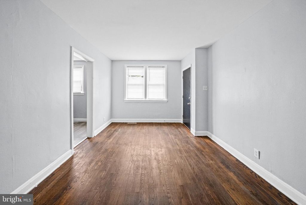 6125 MACBETH DR, Baltimore, MD 21239