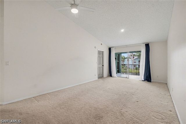 153 Wading Bird CIR J201, Naples, FL 34110